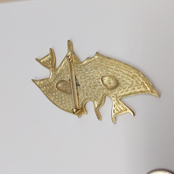 Gold Tone Fish Brooch Pin Angelfish - Picture 2 of 6